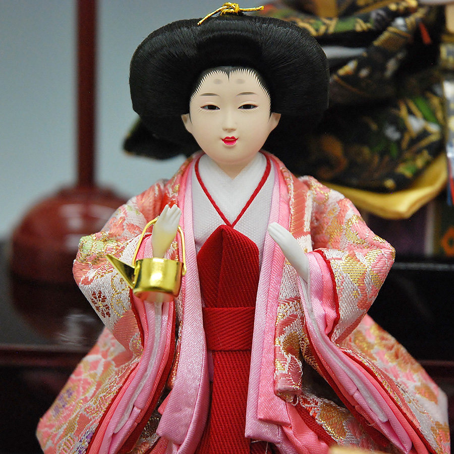 三人官女 
