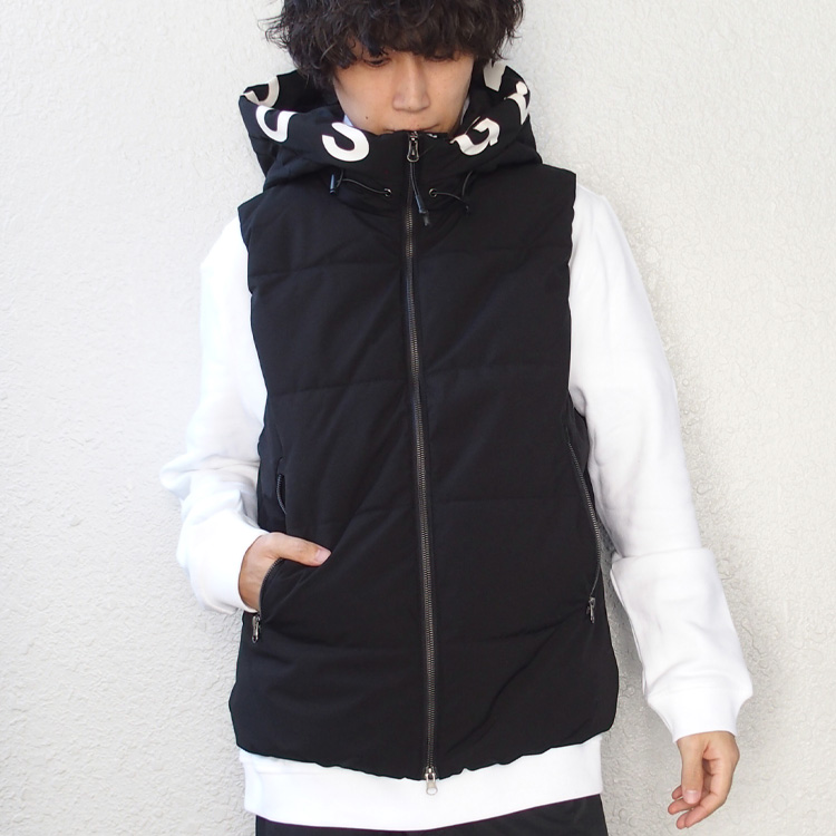 SUGGESTION 中綿ベスト メンズ レディース サジェスション フードロゴ