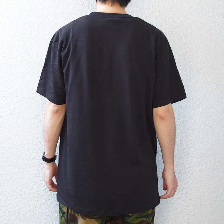 boohoo MAN★半袖 Tシャツ★ノトーリアス・B.I.G. ビギー★黒★ THREADS ON DEMAND Tシャツ 半袖 ノトーリアスBIG ビギー
