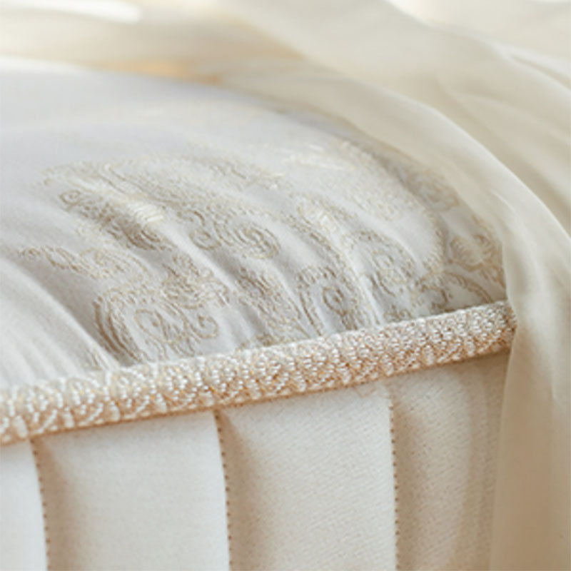 マットレス シルキークチュールマットレス Silky Couture Mattress セミダブル 幅120cm 通気性 放湿性 抗菌 防臭 シルク 国産 日本製 NIHON BED 日本ベッドの画像