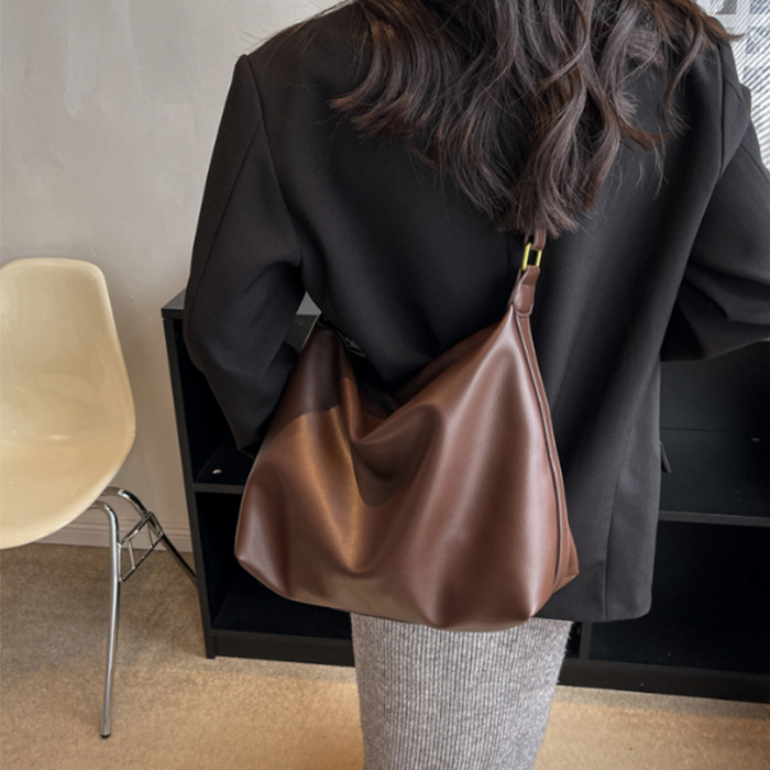 ショルダーバッグ レディースバッグ トートバッグ 斜めがけ PU フェイクレザー 合皮 レザー 軽い  大きめ おしゃれ 通勤 軽量 合成皮革 |  | 06