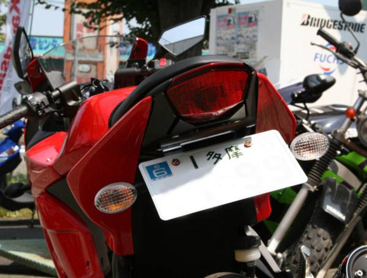 カワサキ（Kawasaki） Ninja250R(08〜12) フェンダーレスキット