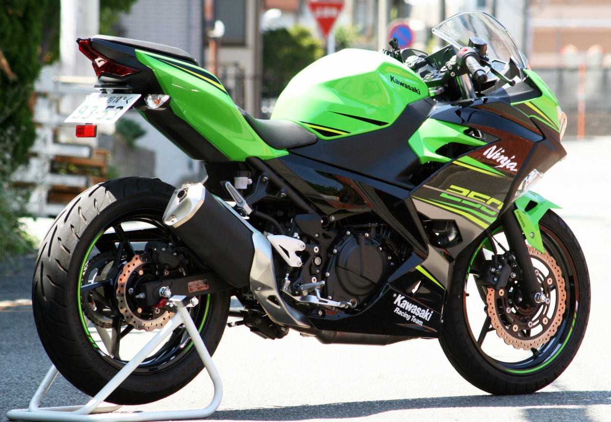 カワサキ（Kawasaki） 18〜24 Ninja250 / Ninja400 フェンダーレス