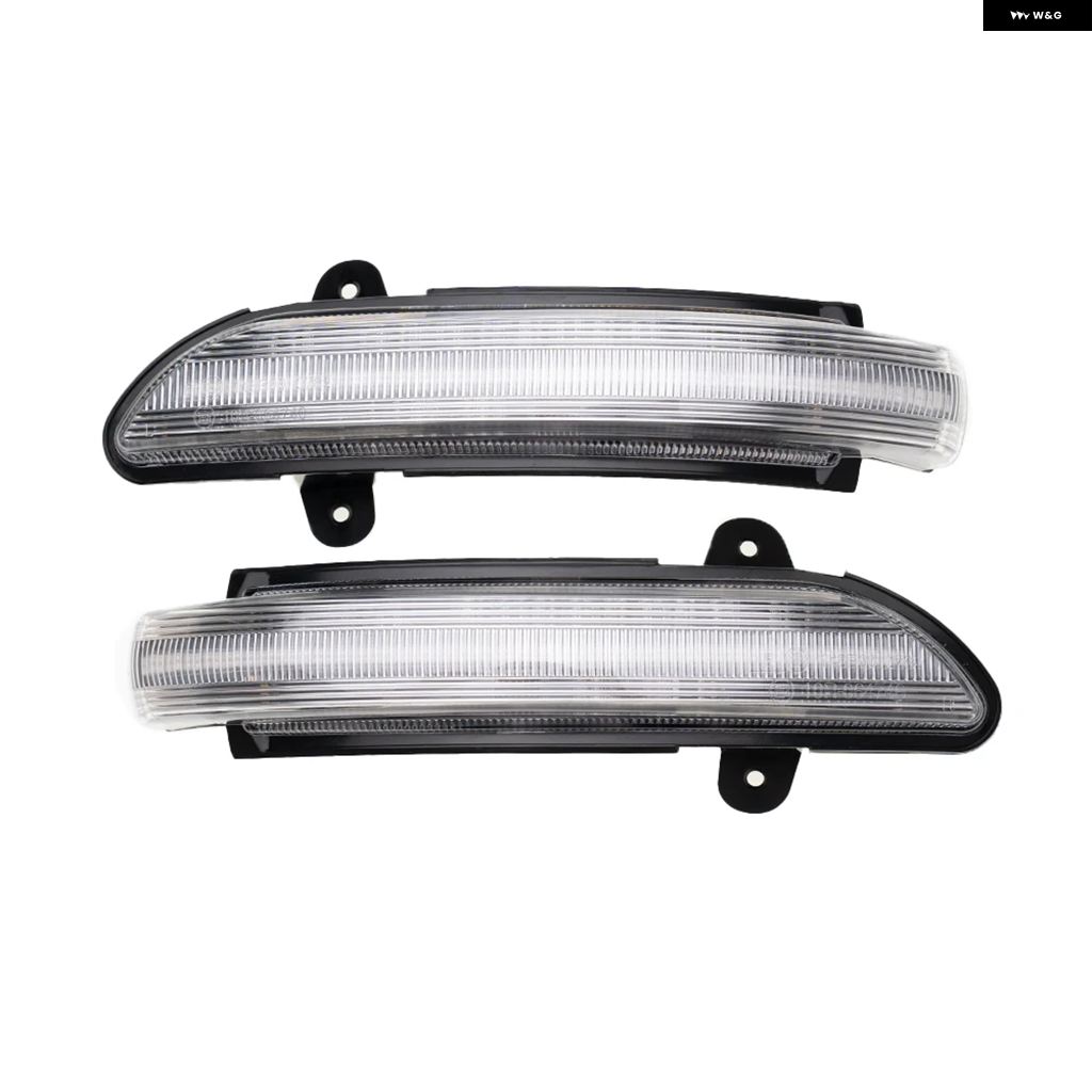 並行輸入品2PCS メルセデス ベンツ C クラス W219/C219 W221 V221 W211 S211 W216 C216 LED シーケンシャル サイドミラー シグナル ブリンカーの画像
