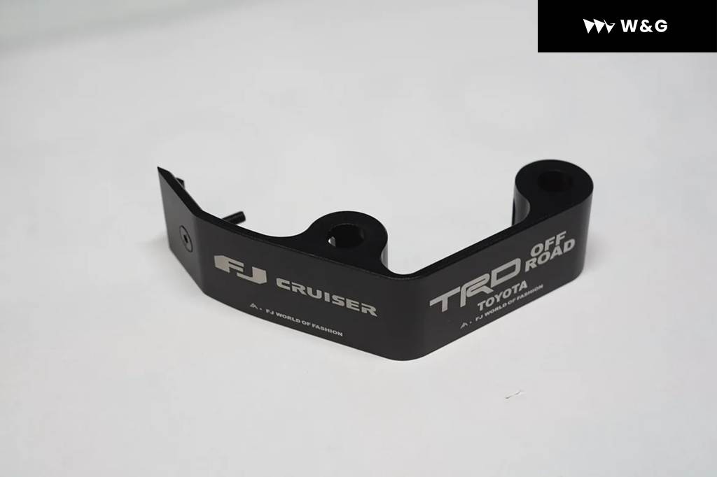 並行輸入品 補助ランプベース トヨタ FJクルーザー アンテナ