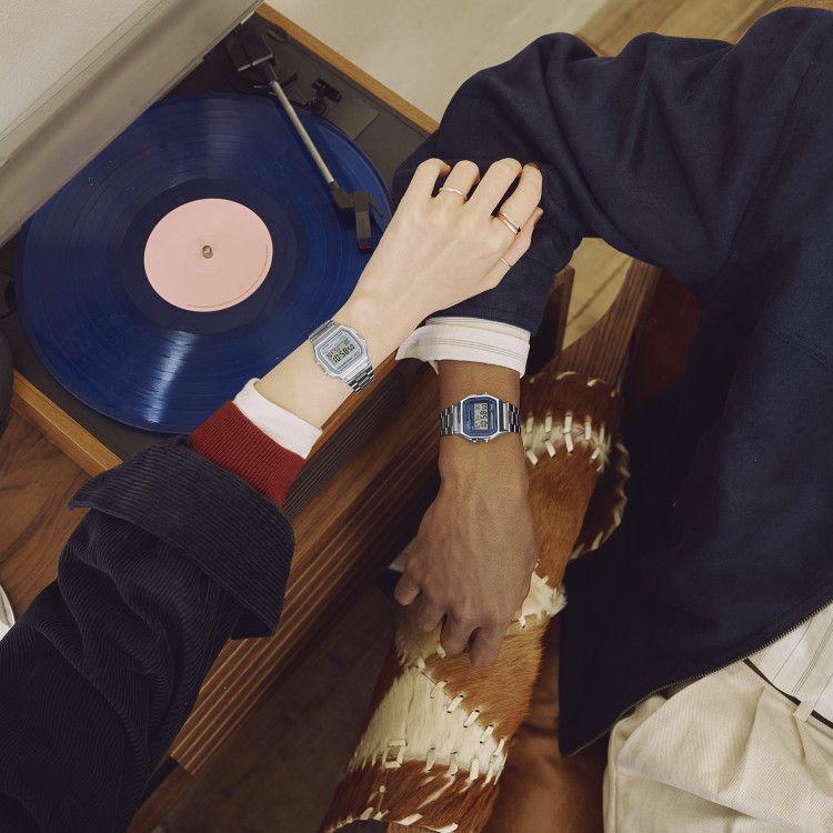CASIO（カシオ） カシオクラシック 腕時計 クオーツ ステンレス