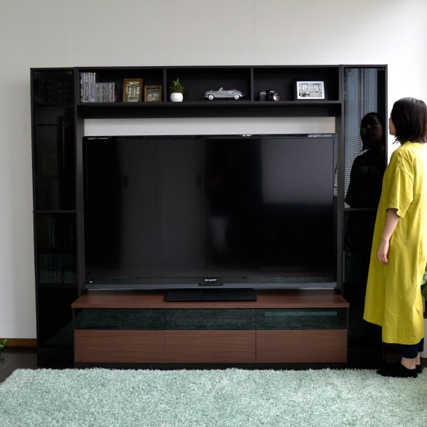 大阪買い  壁面収納 70インチ対応 ハイタイプ テレビ台 リビング収納
