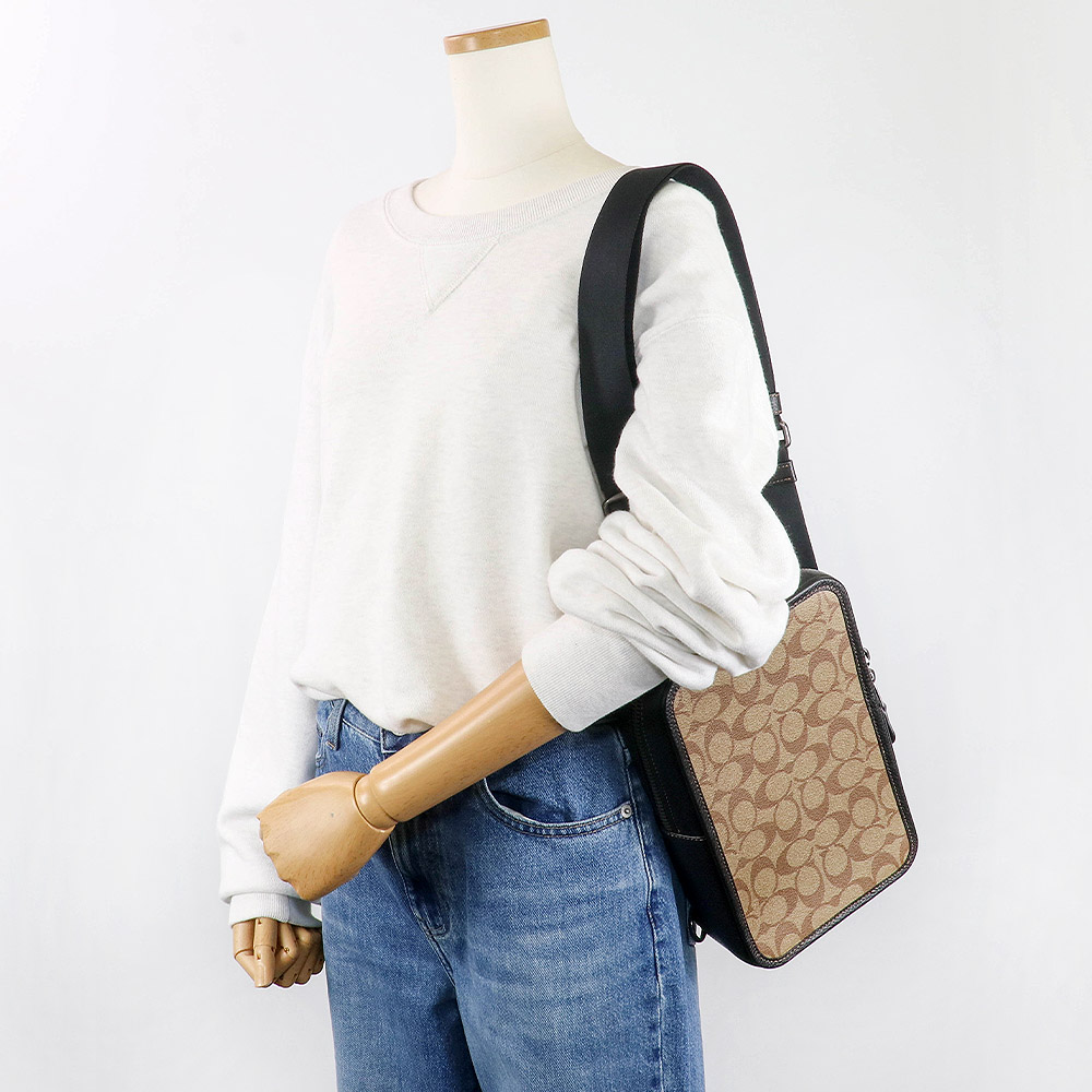 COACH（コーチ） バッグ ボディバッグ C9865 QBTUP シグネチャー