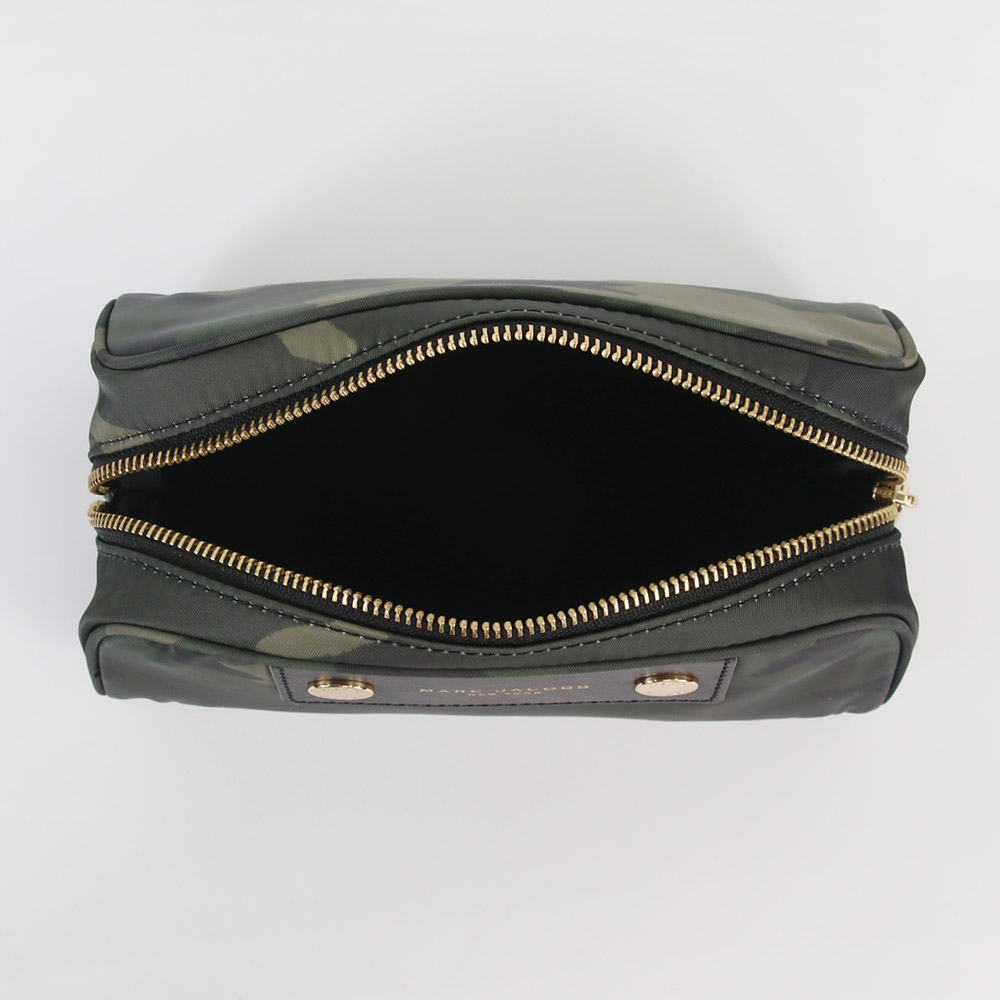MARC JACOBS（マーク・ジェイコブス） ポーチ 4P5SCP075S02 304 化粧