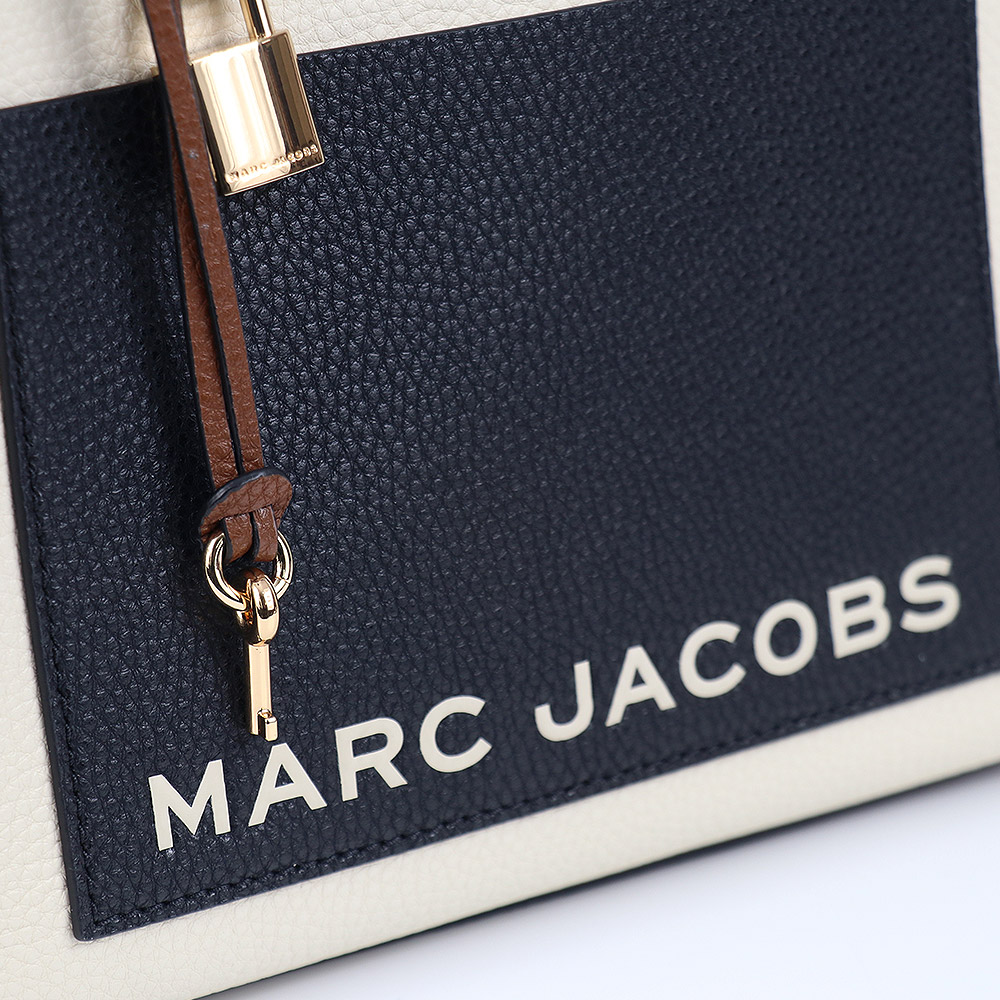 MARC JACOBS マークジェイコブス バッグ ショルダーバッグ