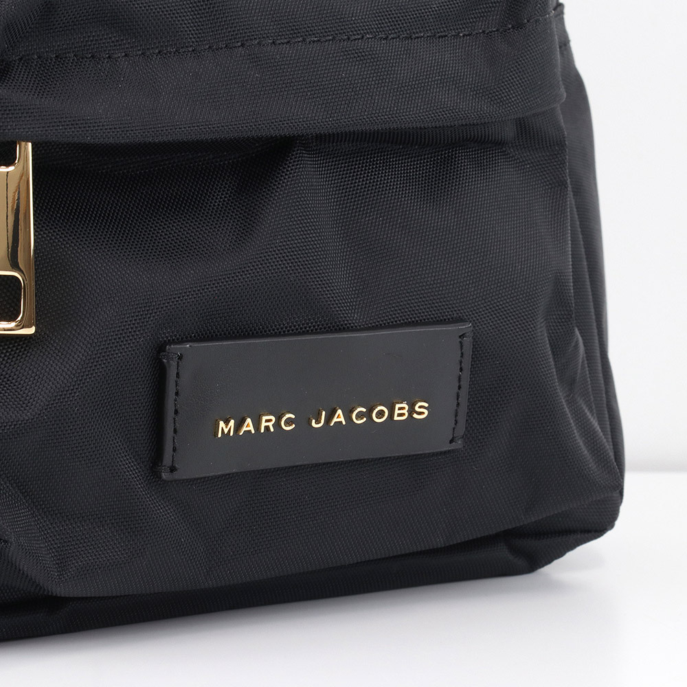 MARC JACOBS ナイロン バックパック ブラック M0013945 Amazon.co.jp: [マークジェイコブス] リュック アウトレット