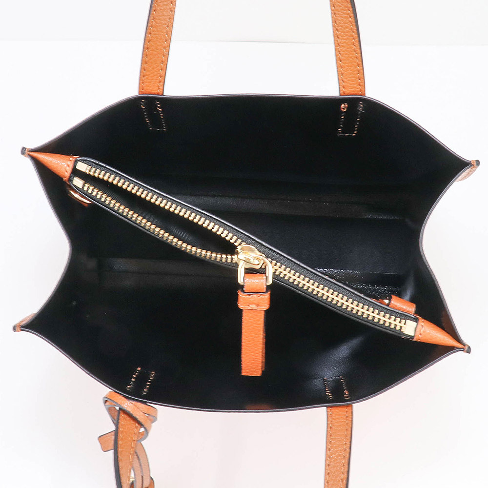 MARC JACOBS（マーク・ジェイコブス） バッグ トートバッグ M0015685