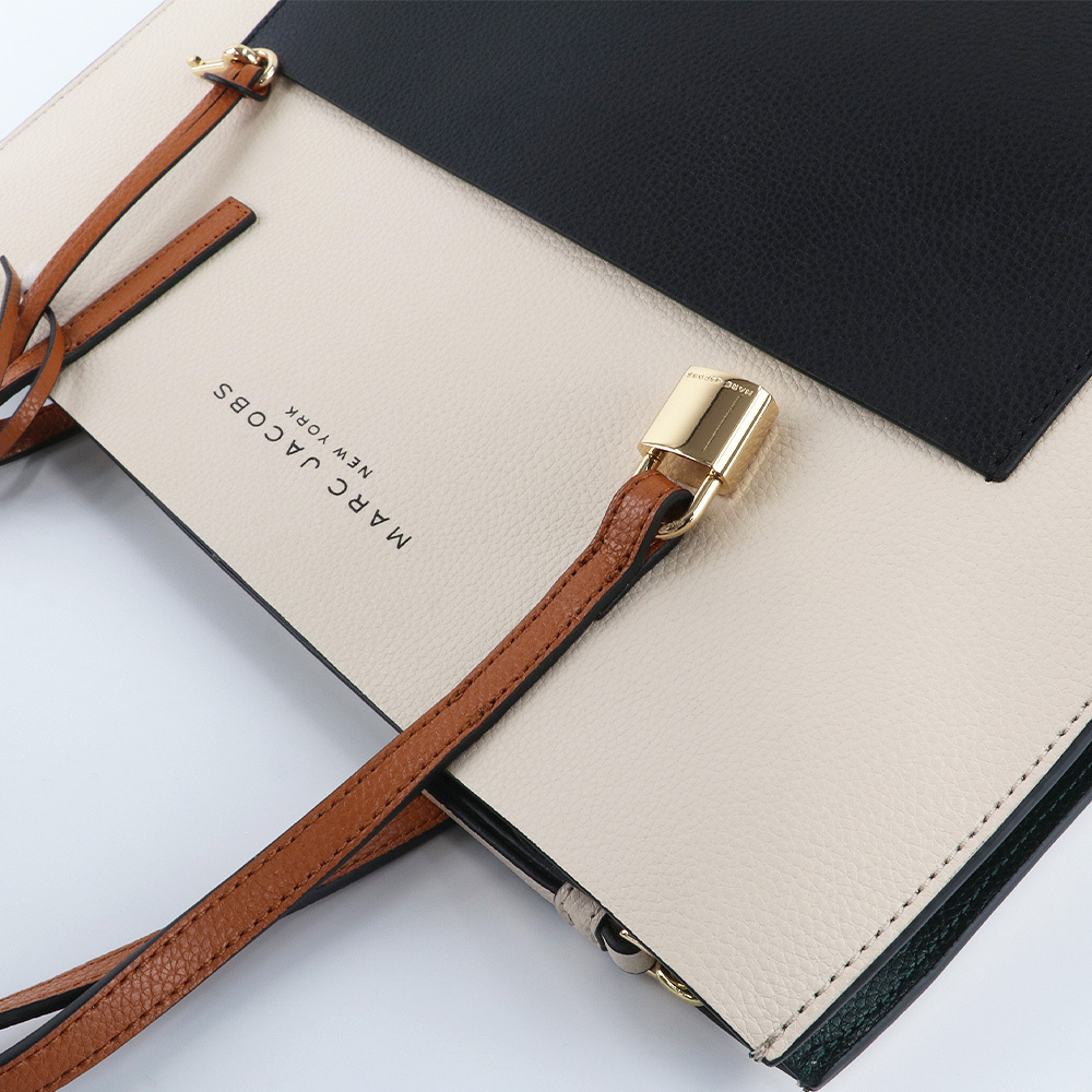 MARC JACOBS マークジェイコブス バッグ トートバッグ M0016131