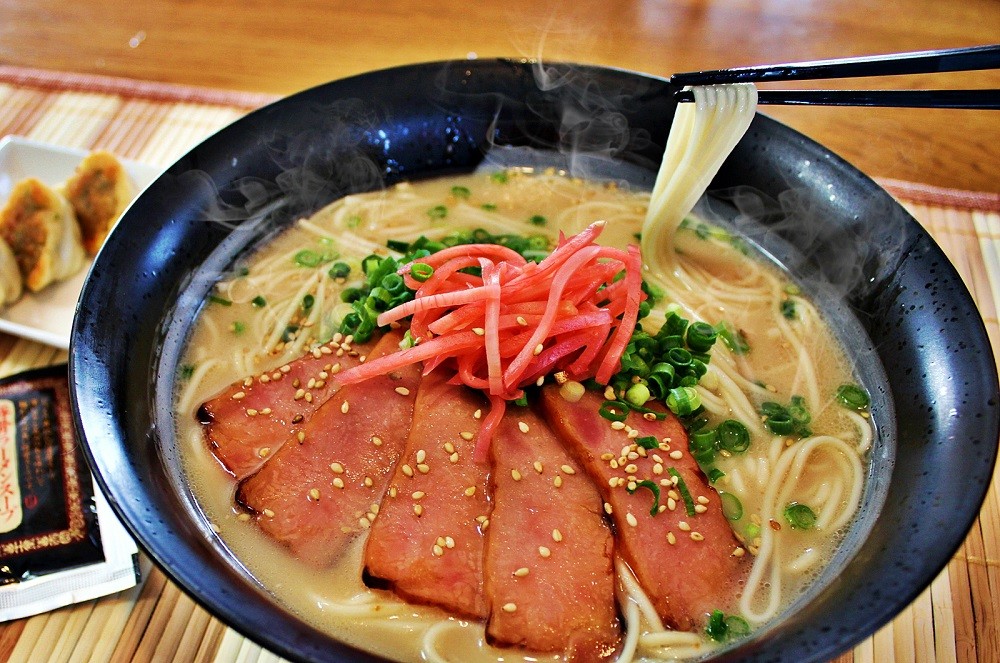 本場とんこつラーメン お取り寄せ 屋台風豚骨 醇醸ラーメン ＆ 久留米