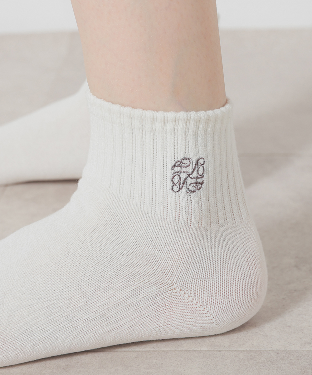 靴下 ソックス ショート丈 刺繍 ワンポイント 綿混 ベーシックカラー レディース Honeys ハニーズ ワンポイントショート丈ソックス | Honeys | 07