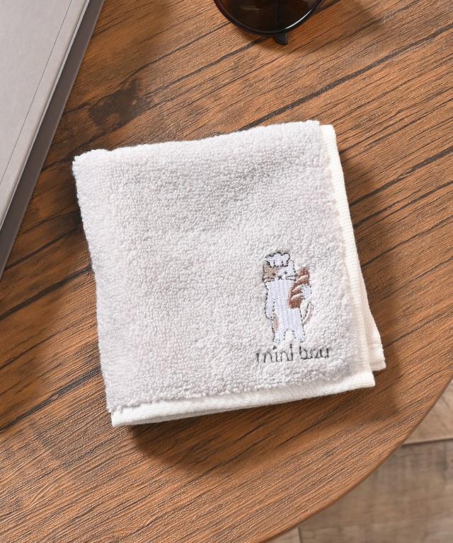 Honeys（ハニーズ） ハンカチ タオルハンカチ ミニタオル 刺繍 ワン