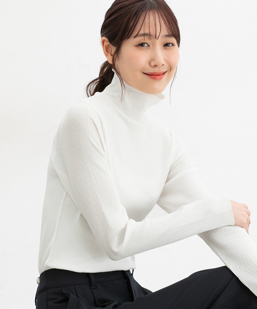 TiffanyLOEWE ホワイトリブハイネックタンクトップ セール☆1490円→990円 ニットタンクトップ レディース ハイネック