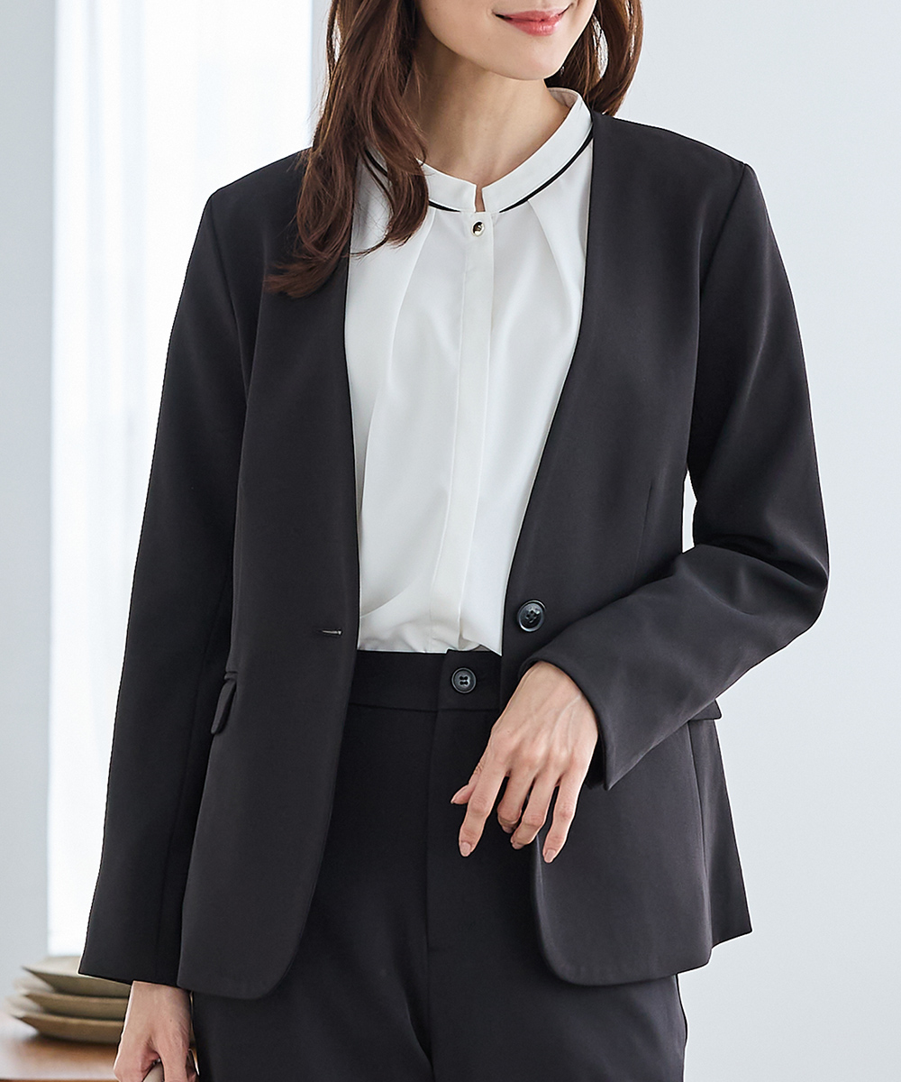 美品✨　23区　スカートセットアップ　ノーカラー　ウォッシャブル　紺　XL　42 GeeRA セットアップ 「2点セット」ウォッシャブル/防シワ/UV