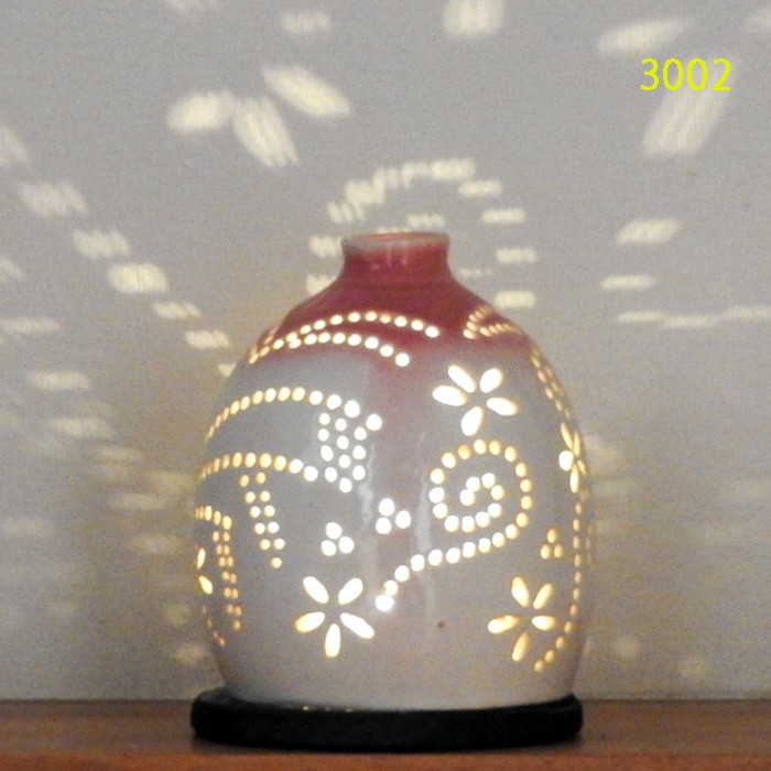 螢の華“陶灯りセット3007” 陶器のランプシェードと乾電池式ＬＥＤ 