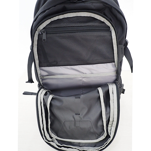 THE NORTH FACE ザノースフェイス ホットショット 容量27L