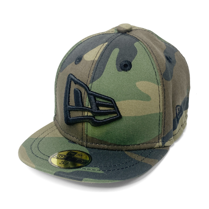9FIFTY ニューヨーク・ヤンキース ブラック × ホリーリーフ