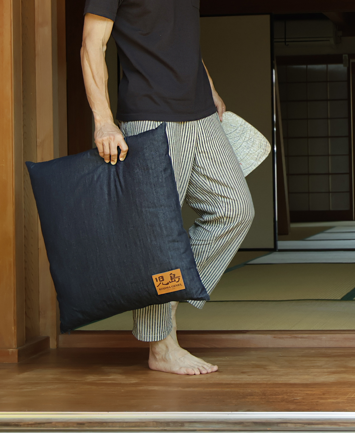 児島ジーンズ 公式通販 デニム座布団クッション Lサイズ kojimagenes