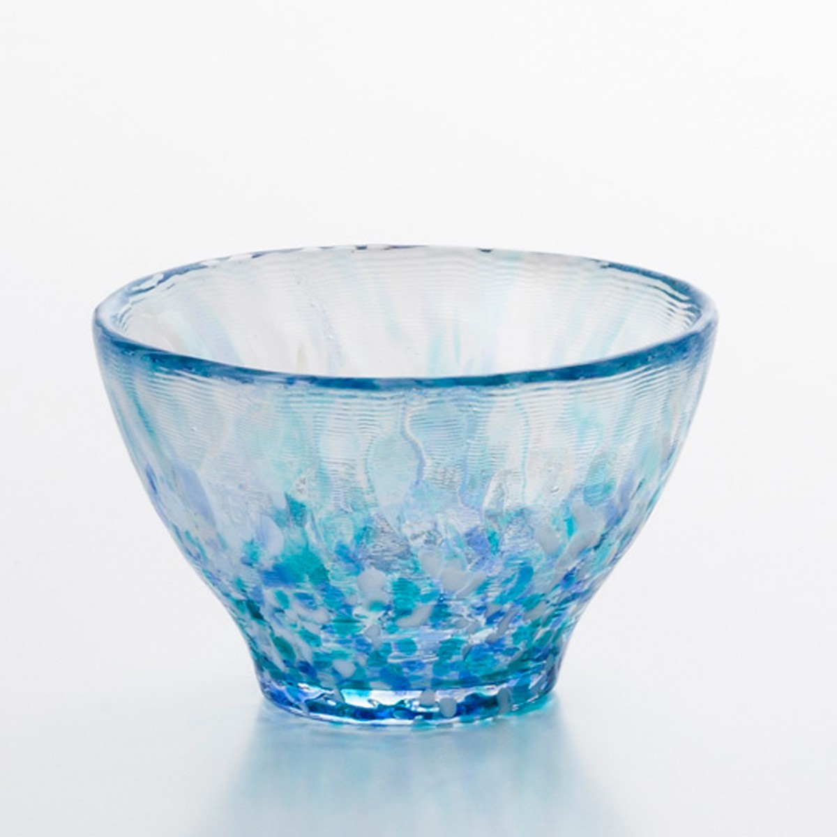 津軽びいどろ 盃 柄：あじさい・みずばしょう・はるがすみ・わたゆき