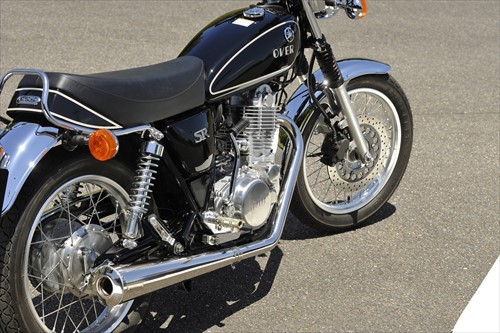 送料無料 オーヴァーレーシング OVER SSメガホンマフラー SR400（FI