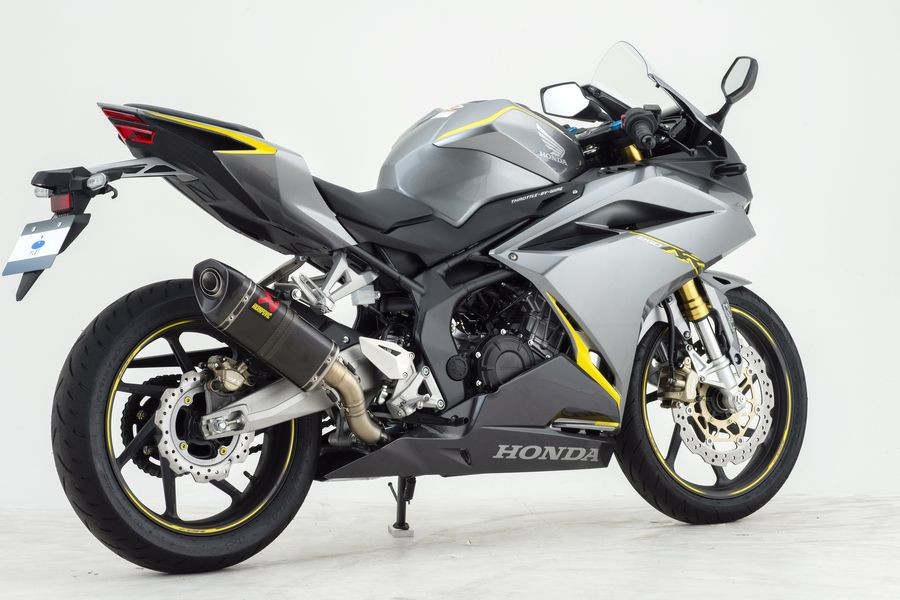 AKRAPOVIC CBR250RR マフラー本体 スリップオン サイレンサー
