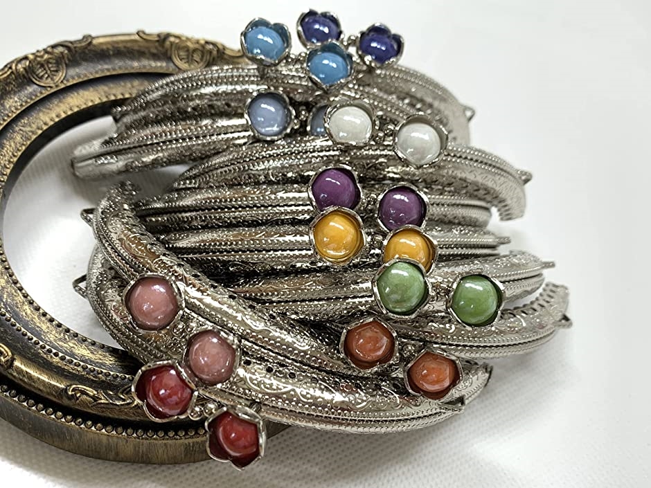 ビーズがま口ハンドメイド、キラキラシルバー、口金6.5cm がま口