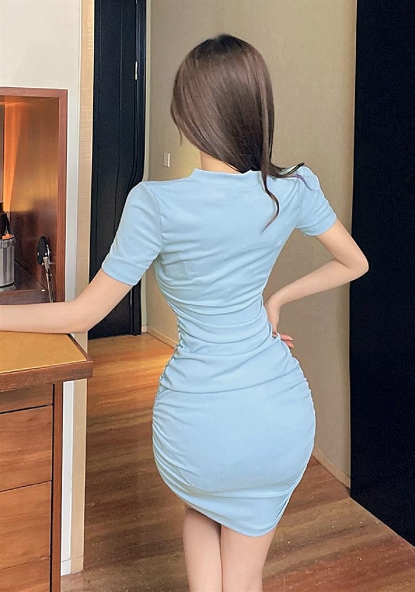 胸 あき セクシー 半袖 ミニ ワンピース タイト 胸元 開き ニット