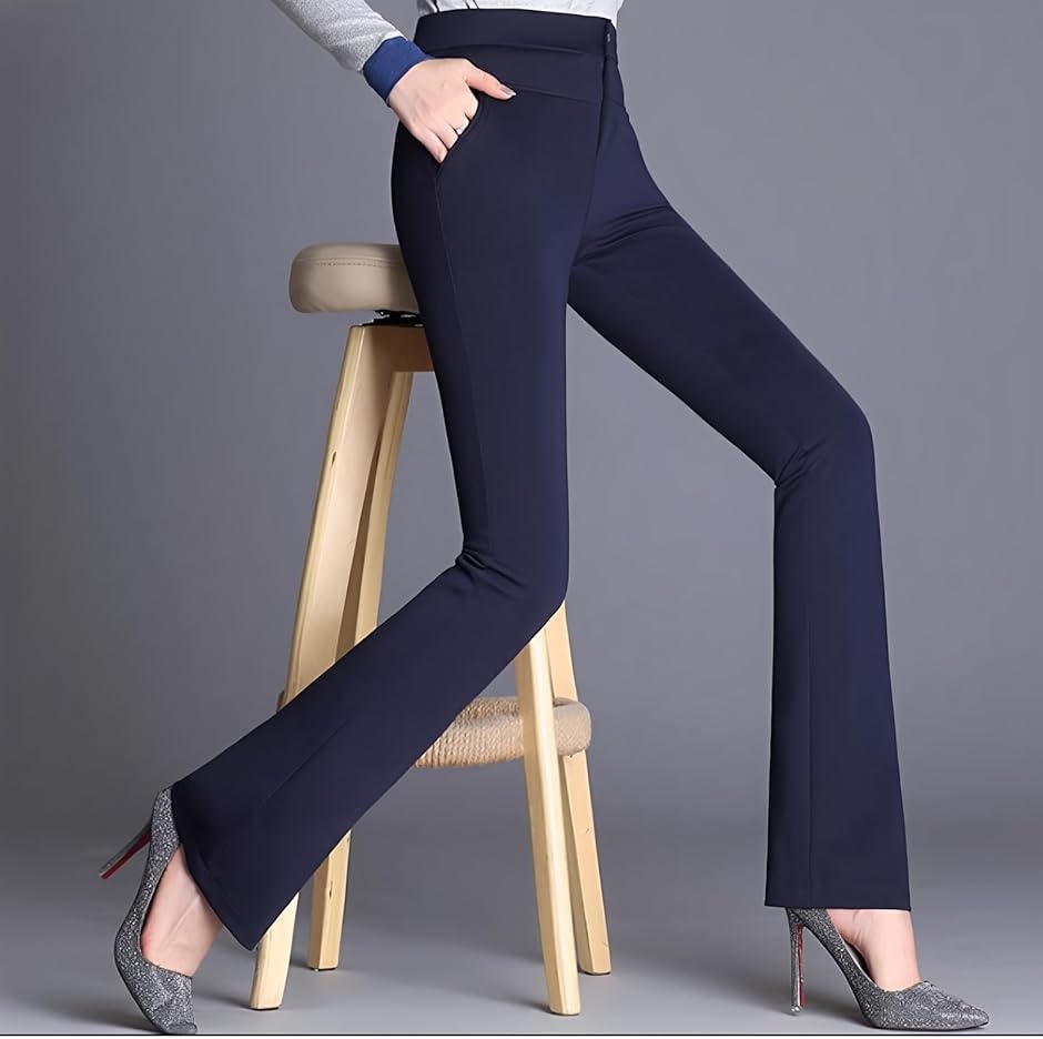 完売品alo ネイビー ボタン付きフレアパンツ ハイウエスト ハイウエストフレアデニム | Chic