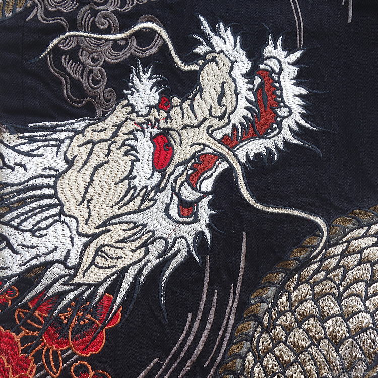 新作 ビッグ有 カラクリ魂/絡繰魂/からくり魂 粋 大龍 総刺繍 金襴和柄