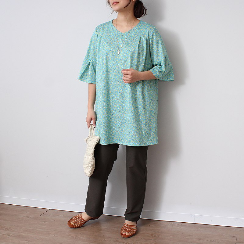 MB mint breeze（エムビーミントブリーズ） セール 花柄 タック