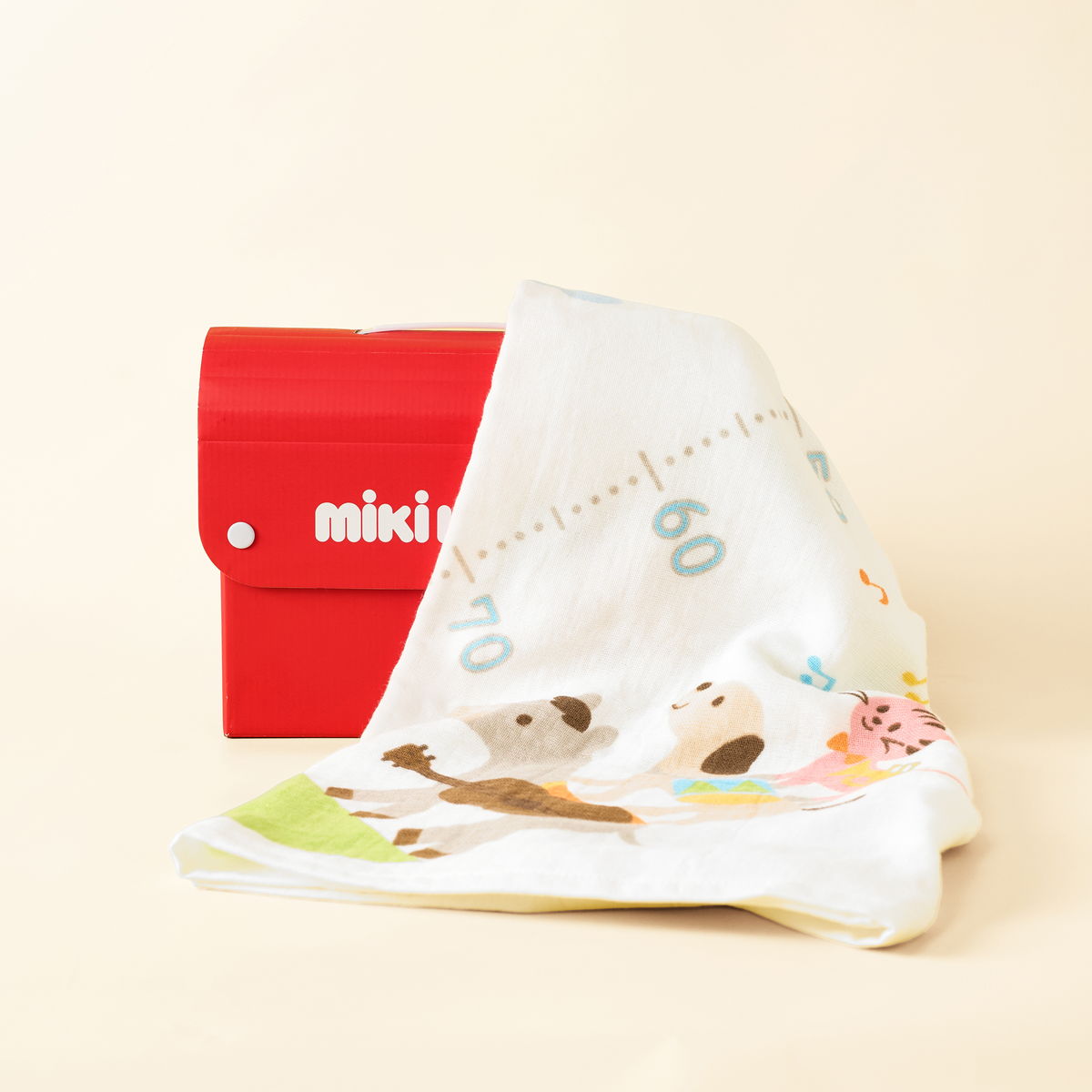 15,950円相当　【未開封新品未使用】ミキハウス　ギフトセット MIKI HOUSE（ミキハウス） 出産祝い 内祝い 身長計ガーゼバスタオル