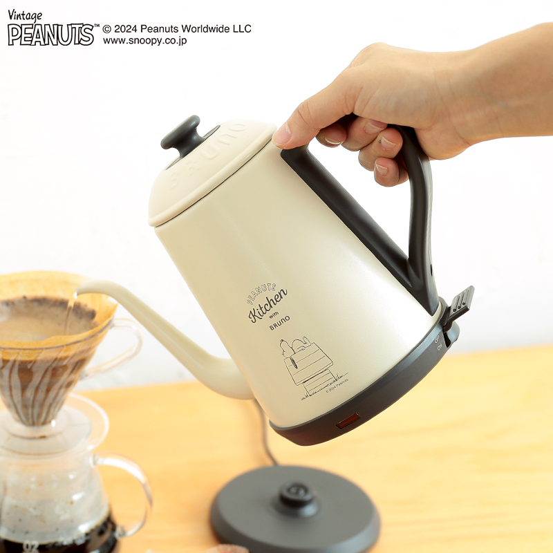 BRUNO 電気ケトル　（新品）　値下げ！！ ブルーノの「電気ケトル」なら、1万円以下でゲットできちゃう