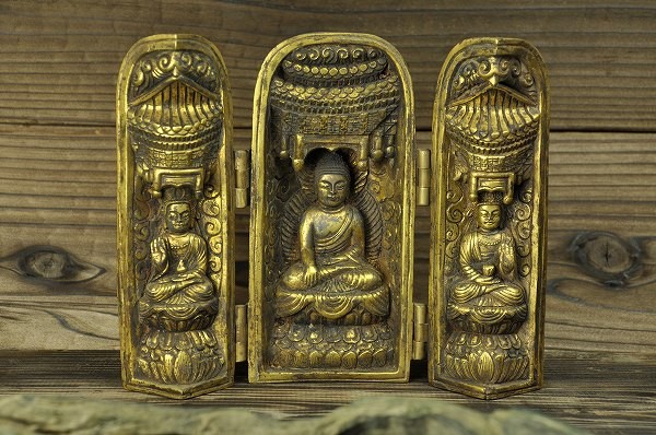 釈迦如来仏龕 銅造鍍金仕上げ : 仏像仏画チベット美術卸の天竺堂
