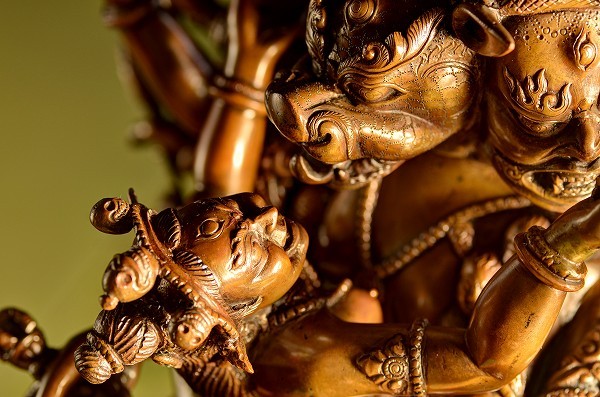 大威徳明王（ヴァジュラバイラヴァ）銅造彫金仕上げ : 仏像仏画