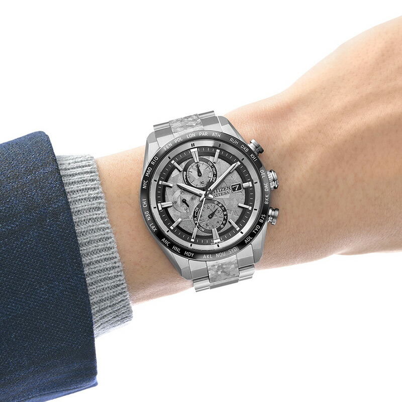 【稼働品】CITIZEN アテッサ　シチズン ソーラー 腕時計 シチズン 腕時計 CITIZEN 時計 アテッサ シルバー メンズ 電波ソーラー