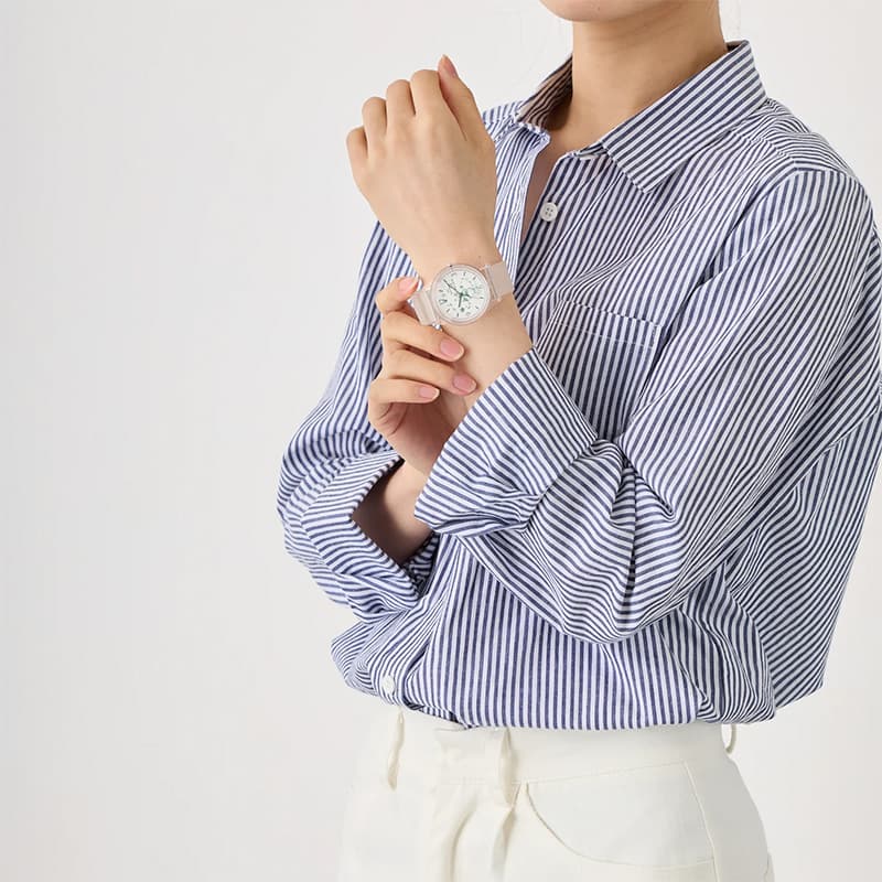 シチズン 腕時計 Q&Q 時計 CITIZEN ソーラー 防水 軽い スマイル