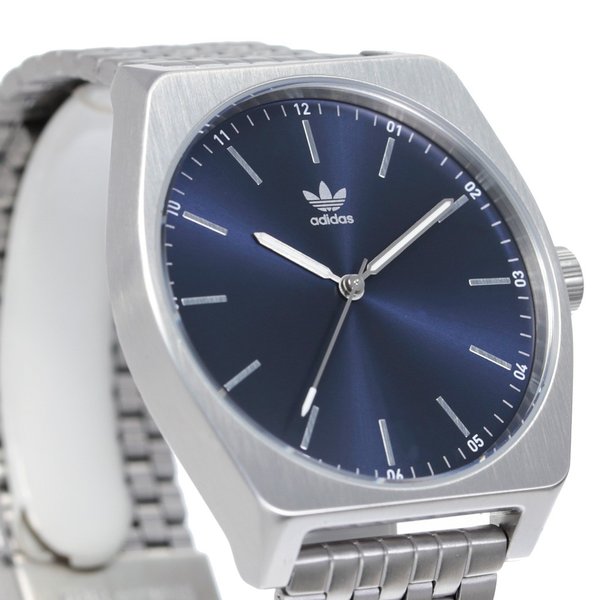 ファッション くすみ水色 アディダス オリジナルス 腕時計 Adidas Originals 時計 ユニセックス メンズ レディース ネイビー Z02 2928 00 2nrba26gze Boulevardrestaurants Com