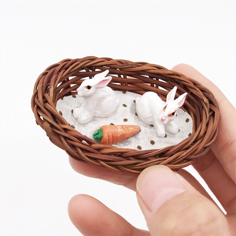 ミニチュア雑貨 かごのうさぎ