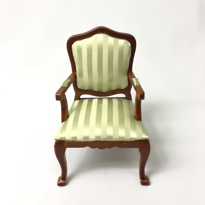 ミニチュア雑貨　木製 サテン張り 椅子