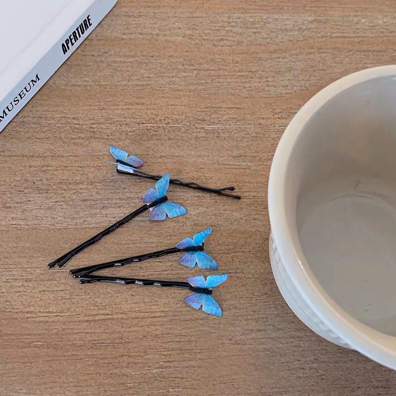 青い蝶々 ヘアピン
