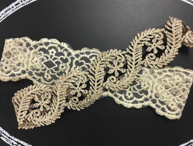 レースカチューム