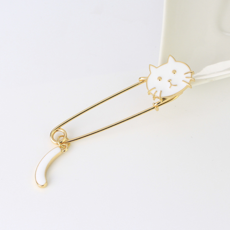  ネコ ブローチピン