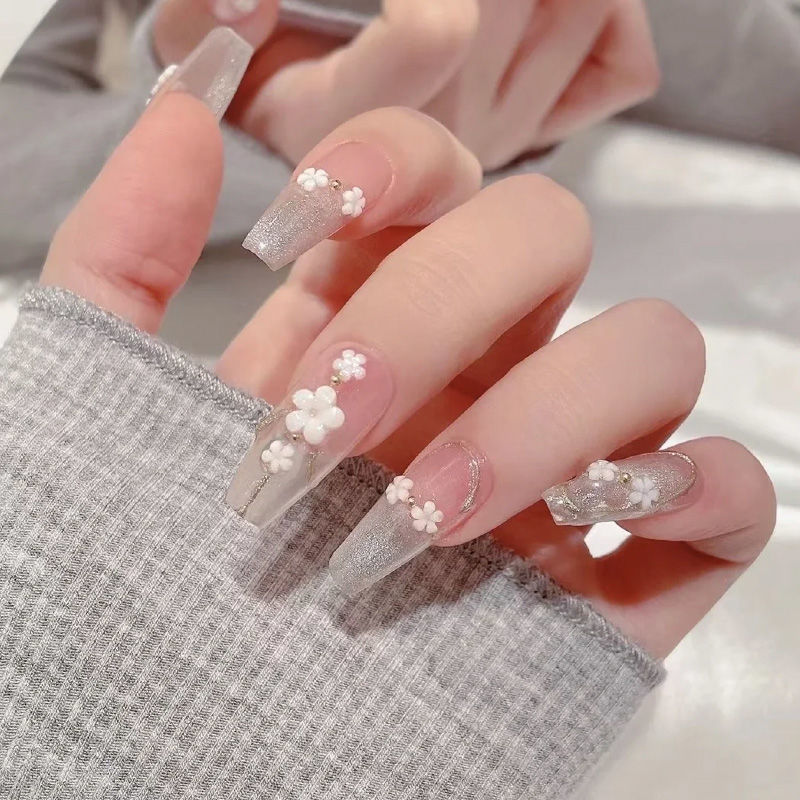 ホワイトフラワー ネイルチップ