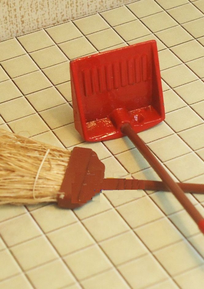 アンティーク　ドールハウス　ドイツ　お掃除セット　ミニチュア　ブラシ アンティーク ドイツ ドールハウス お掃除セット バケツ ブラシ