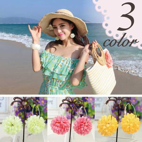 夏フェスの必須アイテム!造花付きフープピアス