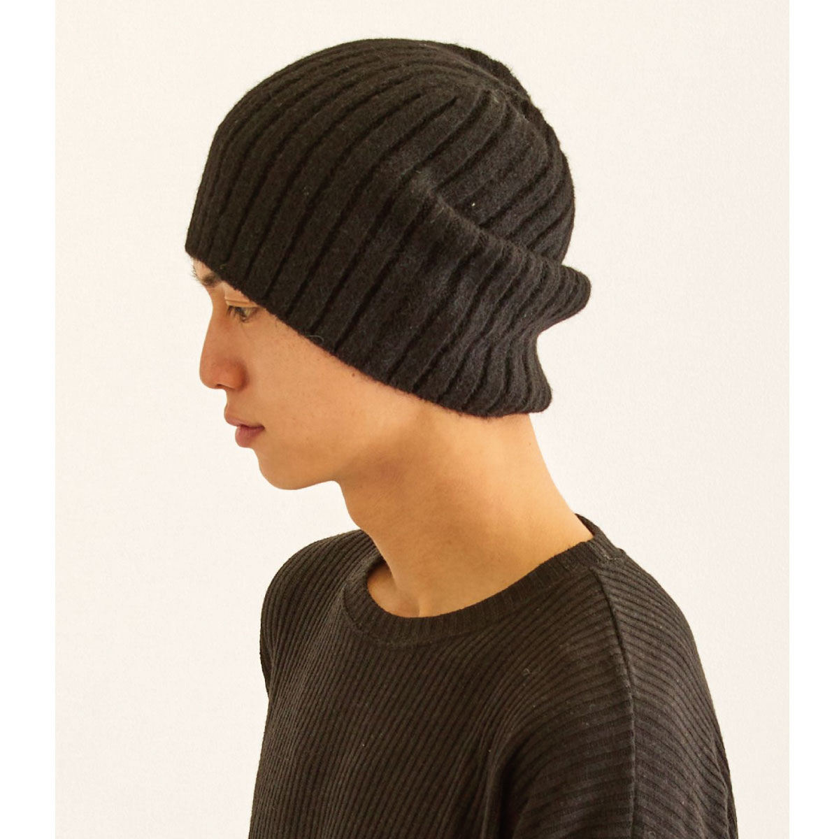 ニット帽 軽量 アルパカ混で暖かい ビーニー 冬 ニットワッチ 高級素材